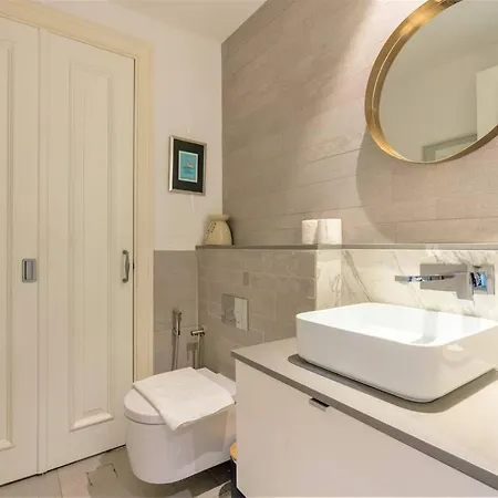 Luxury & Style With Terrace & View Downtown Dubai Apartment Exterior photo