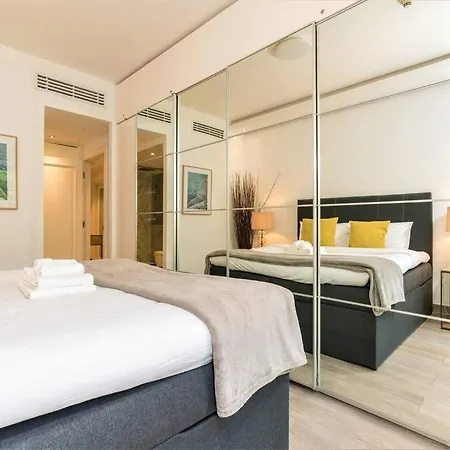 Luxury & Style With Terrace & View Downtown Dubai Apartment Exterior photo